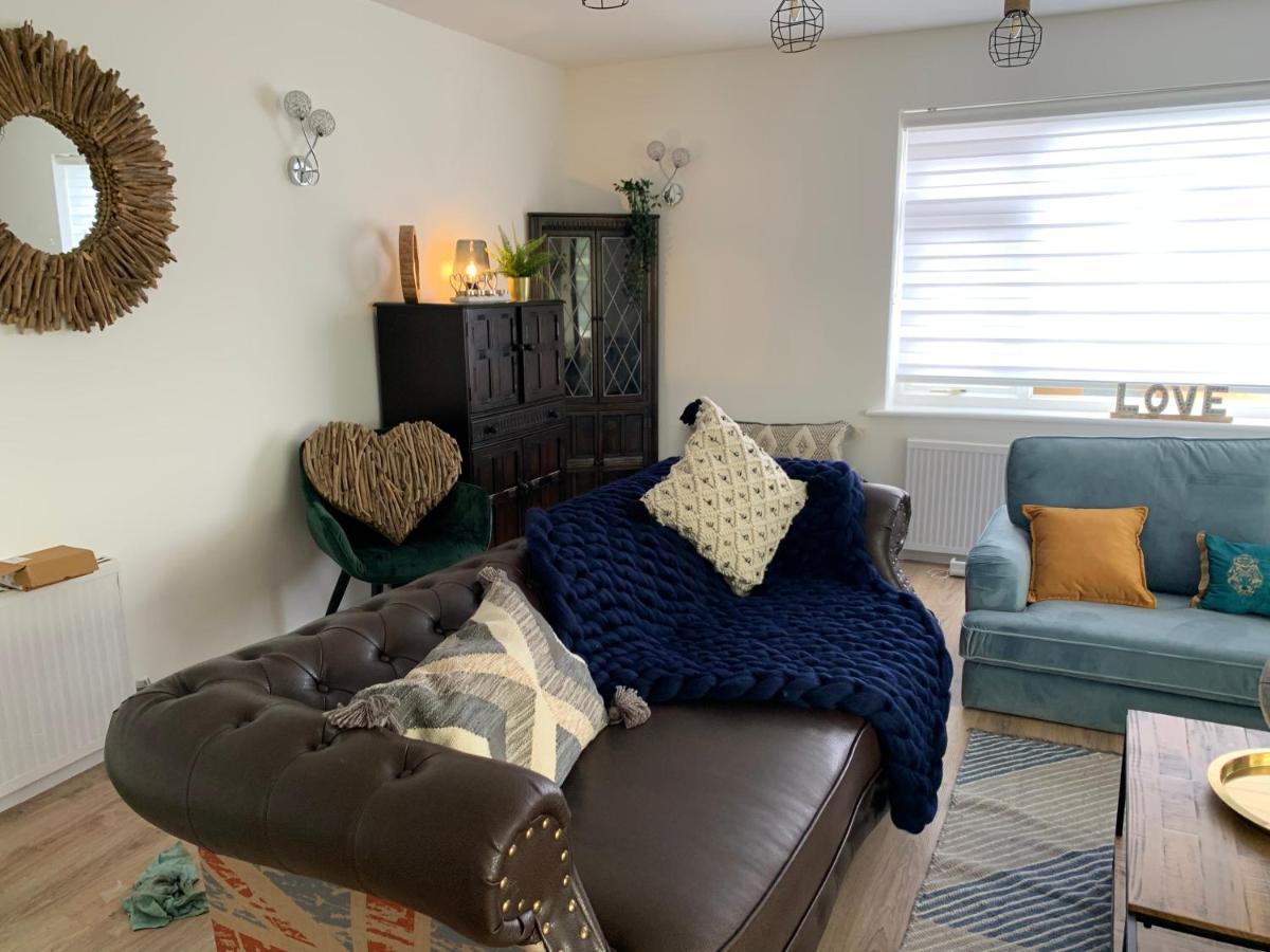 Shore Lodge. 4 Bed Bungalow Only Mtrs From The Beach. Sleeps 8 Sutton-on-Sea Exterior foto